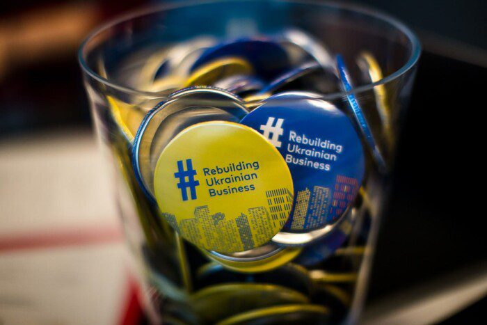 Підпис до фото